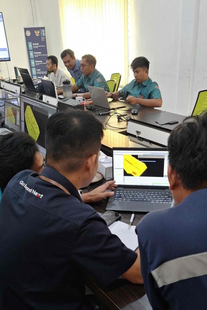 In House Training 3DMine Software PT Semen Baturaja Tbk